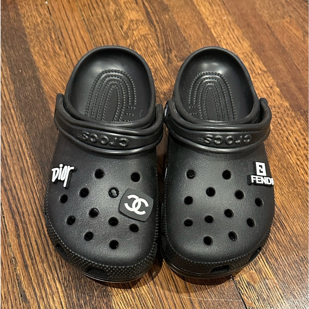 Crocs Women’s Size 8